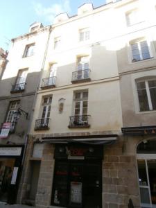 For rent Apartment NANTES  44