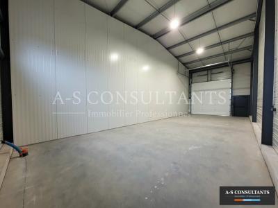 photo For rent Commerce BREN 26