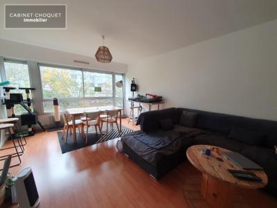 For rent Apartment LAMBERSART  59