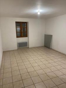 Location Maison 2 pices SAINT-GERVAZY 63340