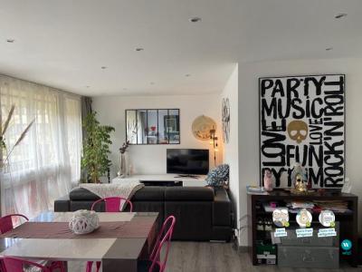 photo For rent Apartment CELLE-SAINT-CLOUD 78