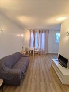 photo For rent Apartment COLOMBES 92