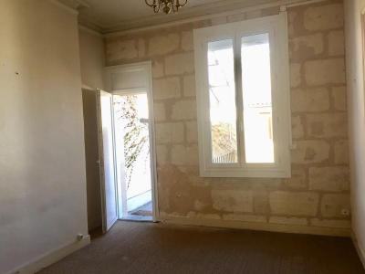 photo For rent Apartment BORDEAUX 33