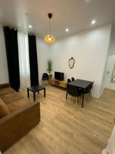 photo For sale Apartment NIMES 30