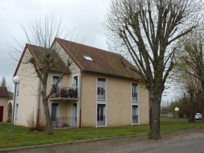 Location Appartement EBREUIL  03