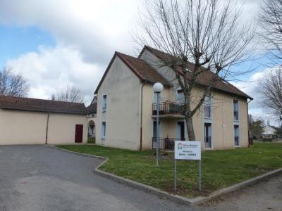 Location Appartement EBREUIL  03