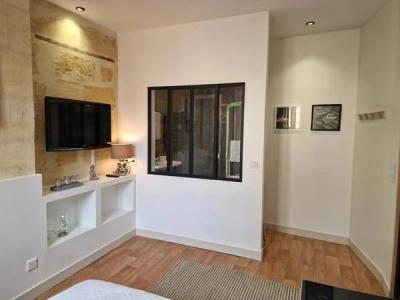 photo For rent Apartment BORDEAUX 33