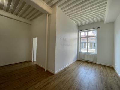 photo For rent Apartment LYON-1ER-ARRONDISSEMENT 69