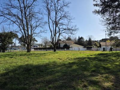 photo For sale Land SAINT-AUBIN-DE-MEDOC 33