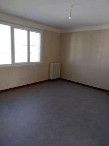 photo For rent Apartment CHATEAU-RENAULT 37