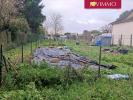 Land POITIERS Situé en bout d'une impasse.