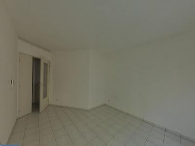 photo For rent Apartment LYON-6EME-ARRONDISSEMENT 69