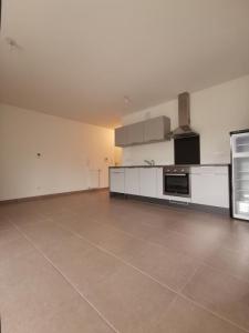 For rent Apartment CRAN-GEVRIER  74