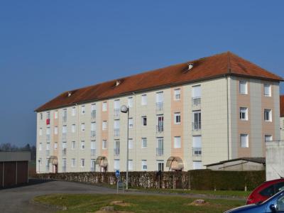 For rent Apartment DOMPIERRE-SUR-BESBRE