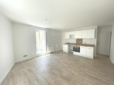For rent Apartment ARZAY LA-CA´TE-SAINT-ANDRA©