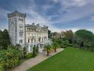 For sale Apartment Pau 64000 300 m2 8 rooms