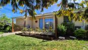 For sale House Mees 04190 65 m2 3 rooms