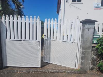 For rent House SAINT-BENOIT