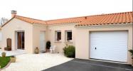 For rent House Valreas 84600 90 m2 4 rooms